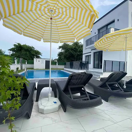 Moon Luxury Detached Вилла Даламан
