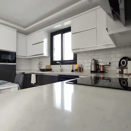 Moon Luxury Detached Вилла *